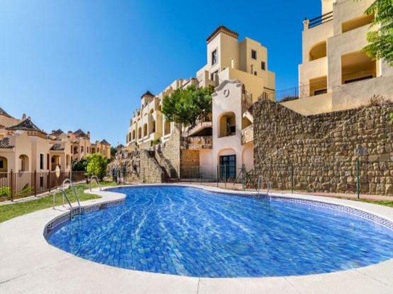 Villa for Sale in La Duquesa, Malaga 24