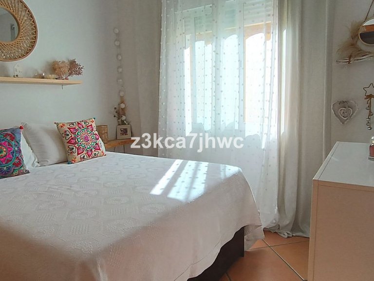 Villa for Sale in Estepona, Malaga 23