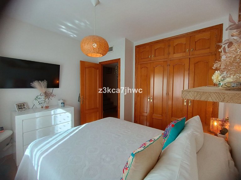 Villa for Sale in Estepona, Malaga 27