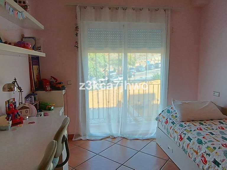 Villa for Sale in Estepona, Malaga 37