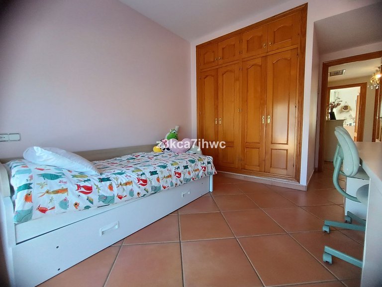 Villa for Sale in Estepona, Malaga 38