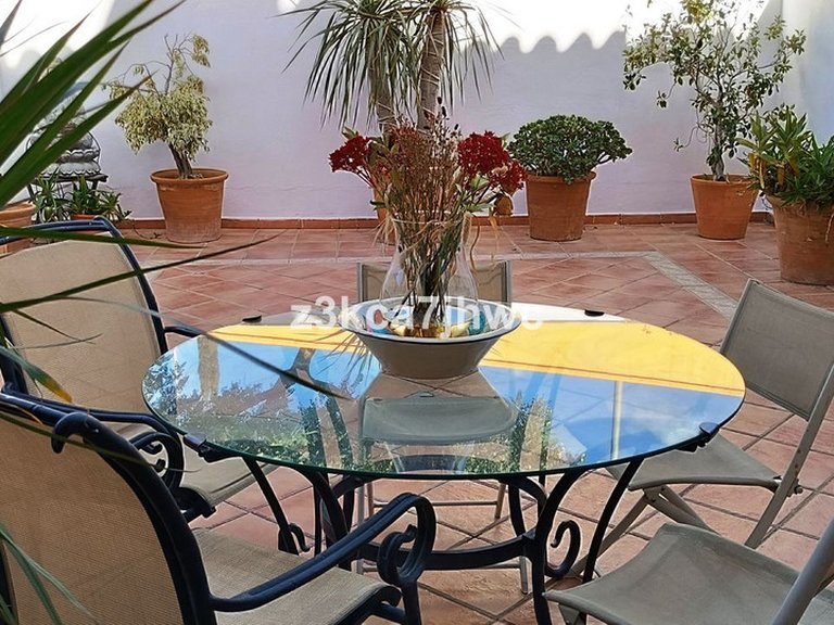 Villa for Sale in Estepona, Malaga 4