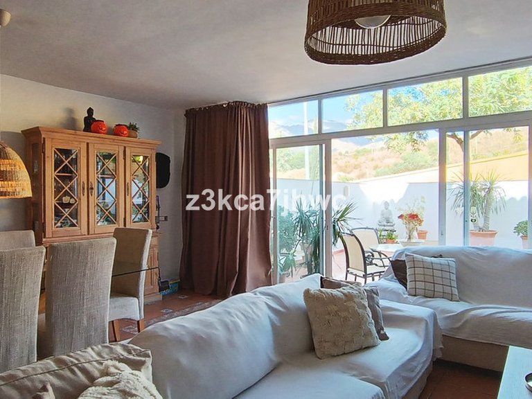Villa for Sale in Estepona, Malaga 8