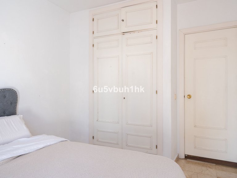 Villa for Sale in Nueva Andalucía, Malaga 10