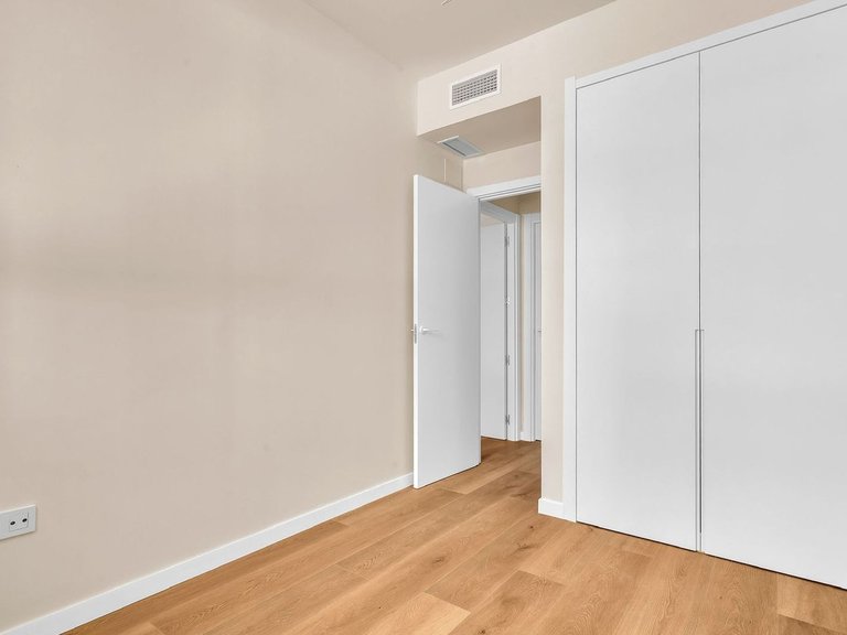 Apartment for Sale in Málaga, Malaga 13