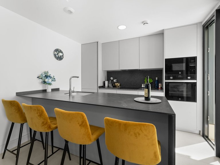 Apartment for Sale in Fuengirola, Malaga 8