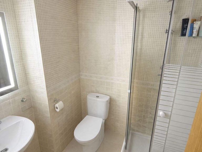 Apartment for Sale in Calahonda, Malaga 15