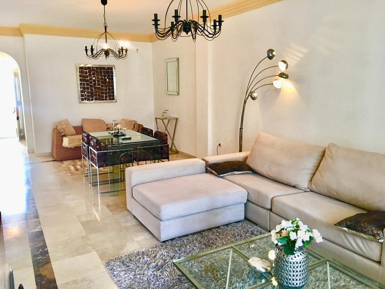 Apartment for Sale in Nueva Andalucía, Malaga 10