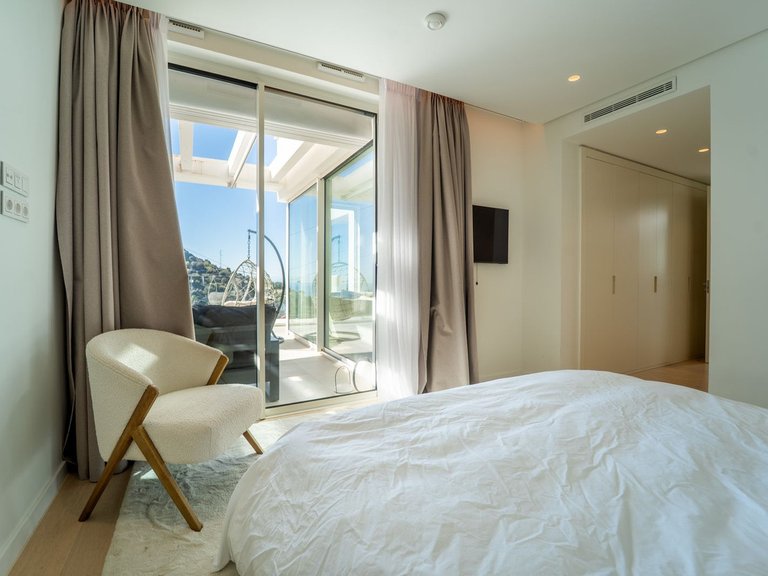 Apartment for Sale in Marbella, Malaga 11