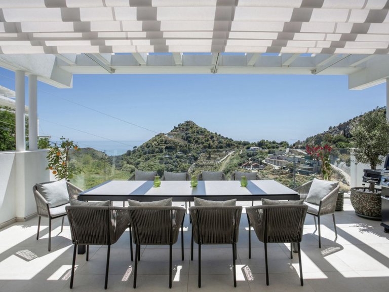 Apartment for Sale in Marbella, Malaga 2