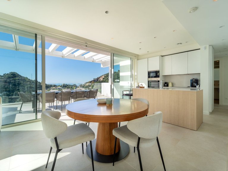 Apartment for Sale in Marbella, Malaga 4