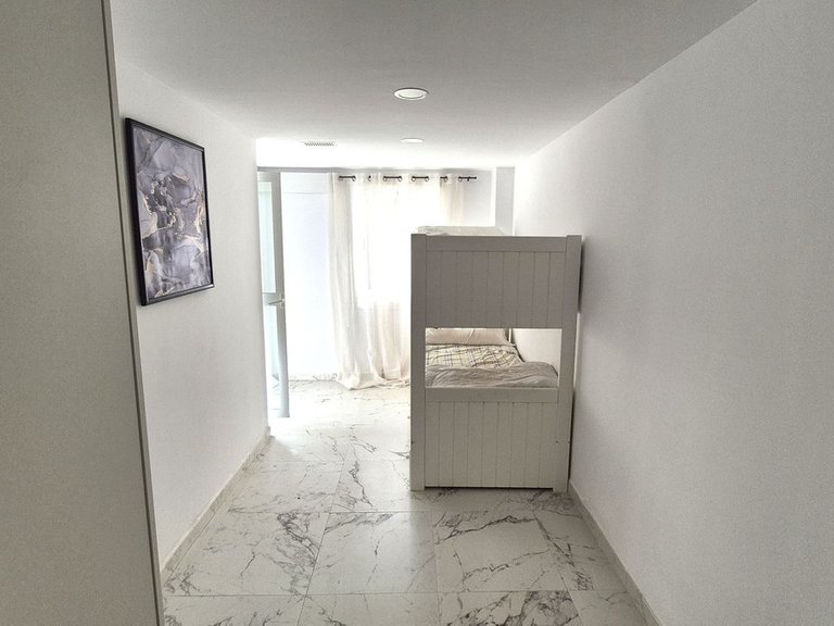 Apartment for Sale in Bahía De Marbella, Malaga 17