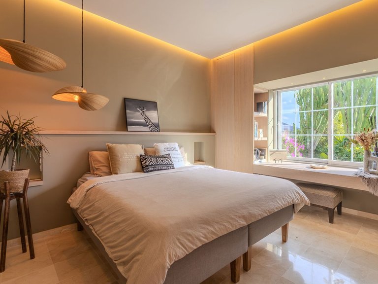 Villa for Sale in Nueva Andalucía, Malaga 21