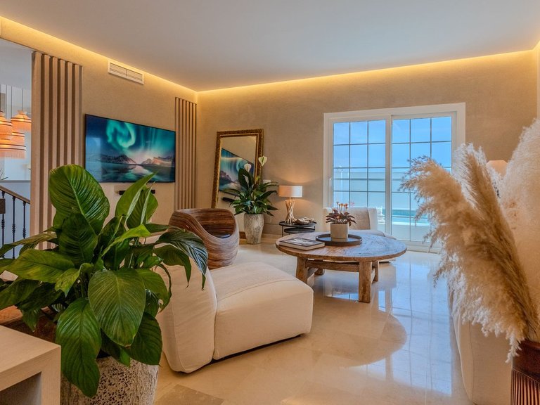 Villa for Sale in Nueva Andalucía, Malaga 7