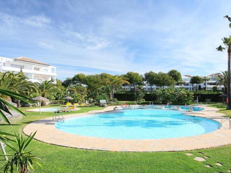 Villa for Sale in Miraflores, Malaga 20