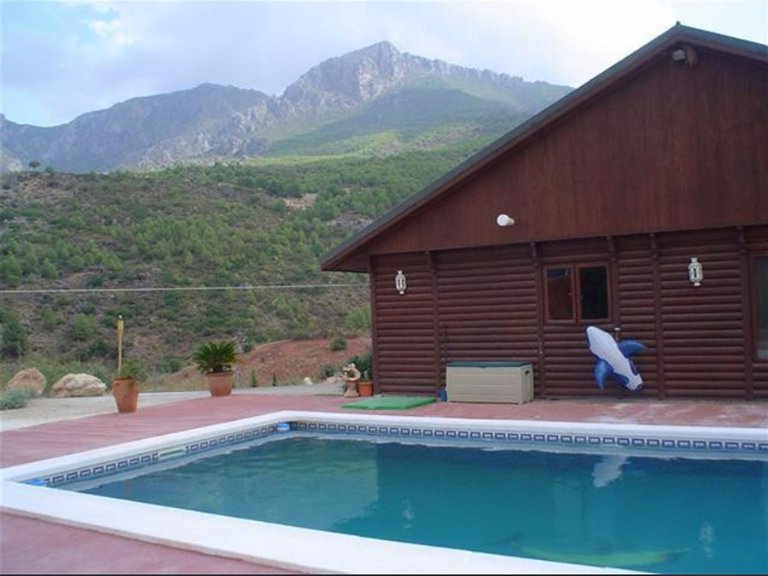 Villa for Sale in Ardales, Malaga 6