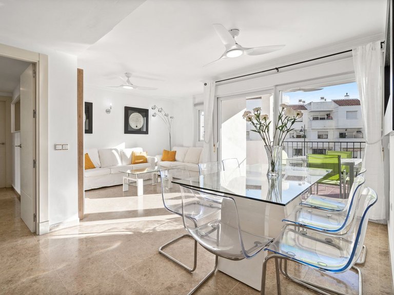 Apartment for Sale in Estepona, Malaga 11