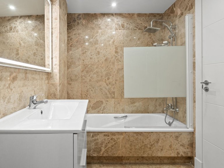 Apartment for Sale in Estepona, Malaga 17