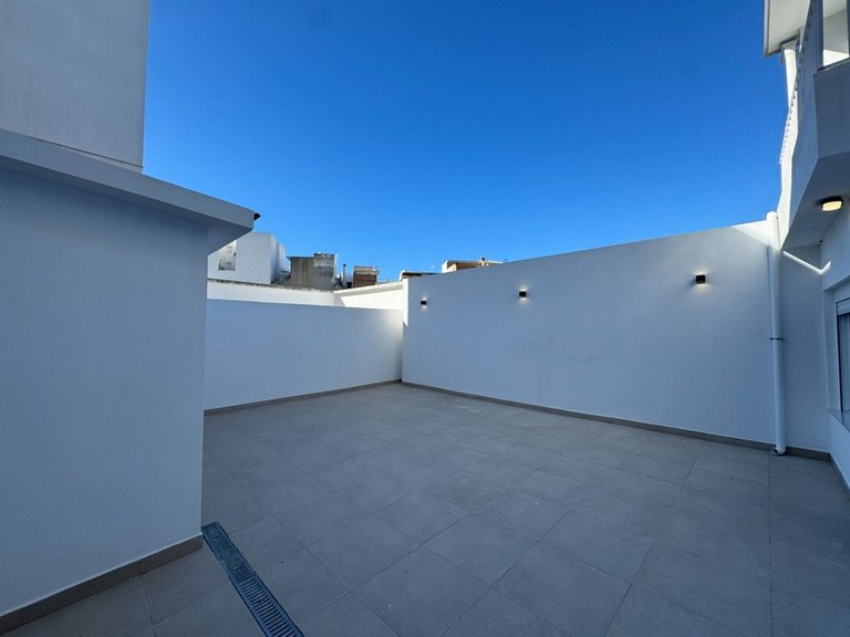 Apartment for Sale in Alhaurín El Grande, Malaga 25