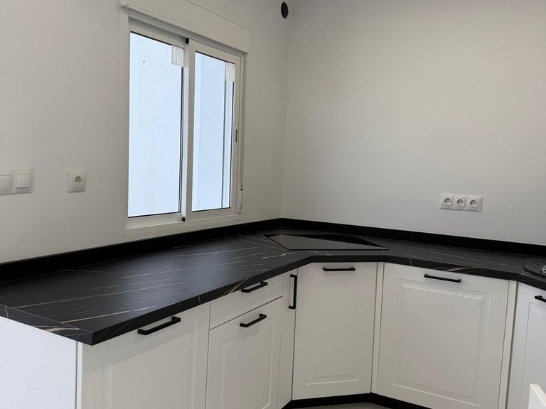 Apartment for Sale in Alhaurín El Grande, Malaga 5