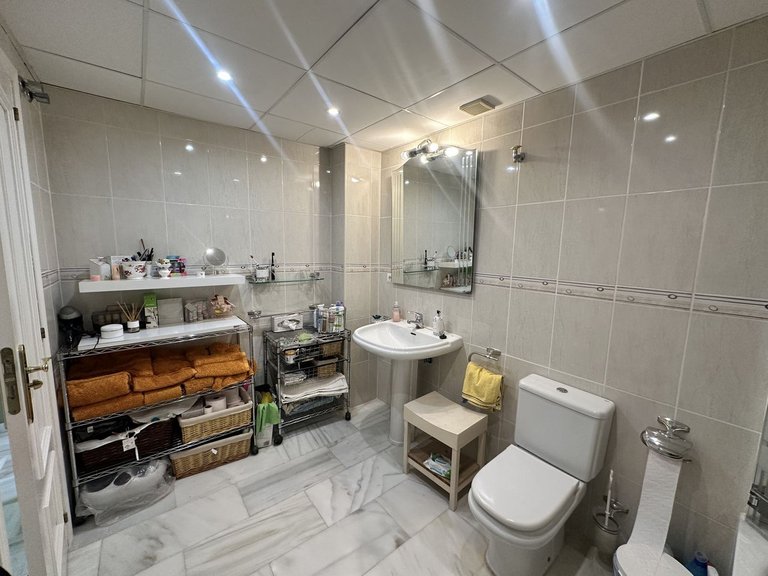 Apartment for Sale in La Cala De Mijas, Malaga 18
