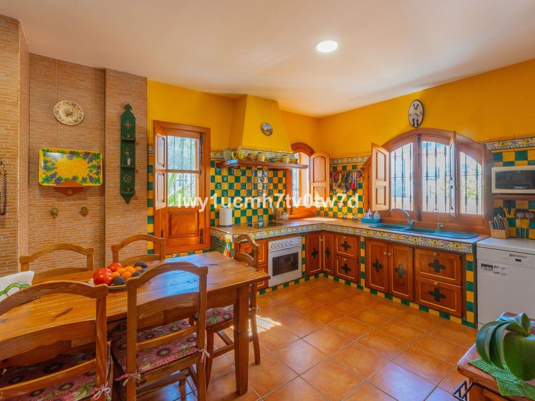 Villa for Sale in Torremolinos, Malaga 19