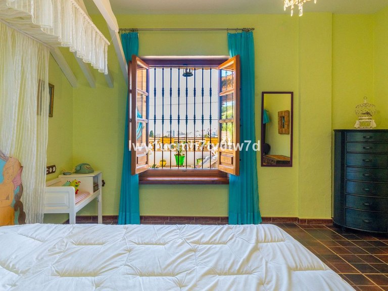Villa for Sale in Torremolinos, Malaga 26