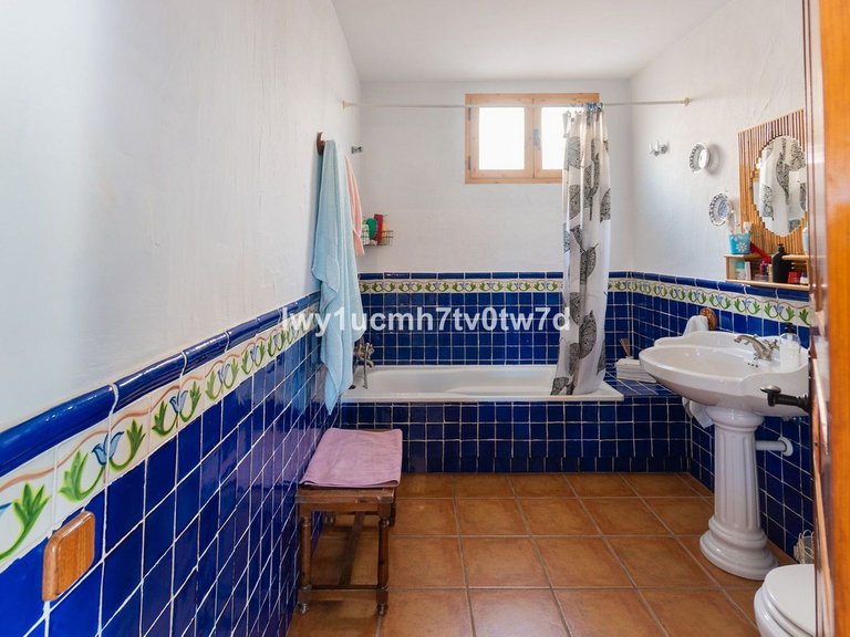 Villa for Sale in Torremolinos, Malaga 29