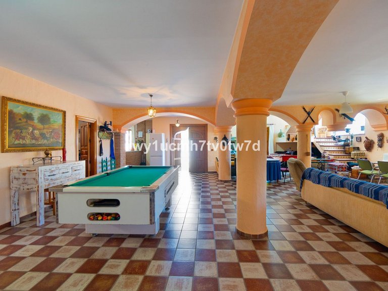 Villa for Sale in Torremolinos, Malaga 34