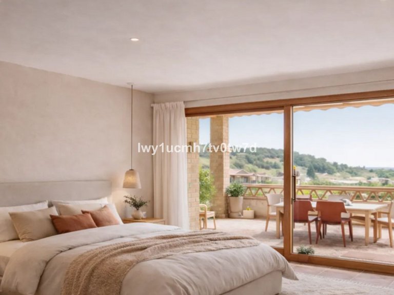 Villa for Sale in Torremolinos, Malaga 7