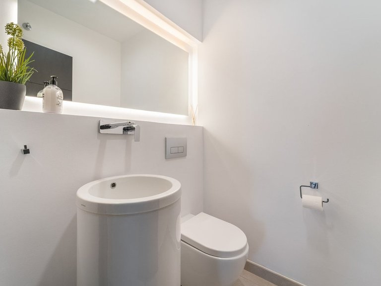 Villa for Sale in Nueva Andalucía, Malaga 33