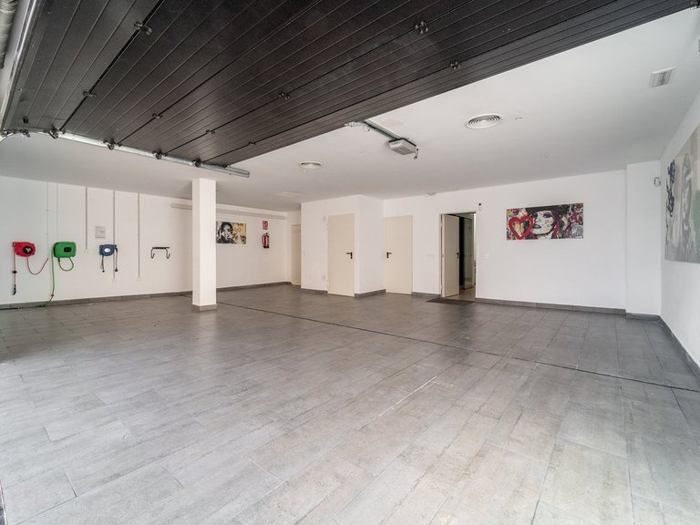 Villa for Sale in Nueva Andalucía, Malaga 46