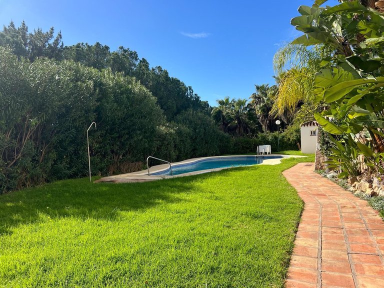 Apartment for Sale in Marbella, Malaga 27