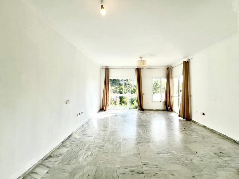 Apartment for Sale in Marbella, Malaga 6