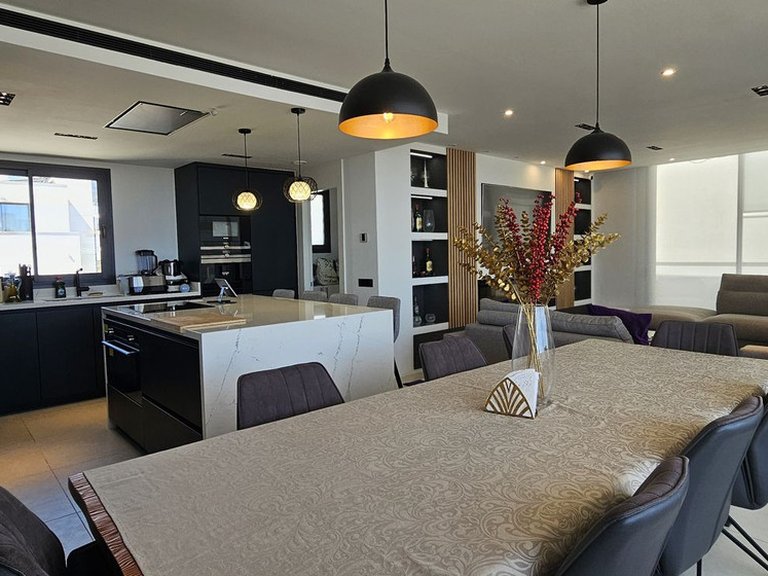 Apartment for Sale in Higueron, Malaga 11