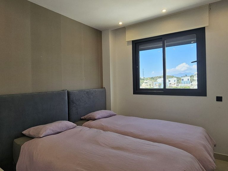 Apartment for Sale in Higueron, Malaga 17