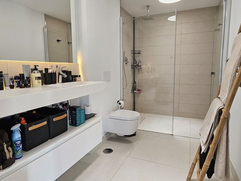 Apartment for Sale in Higueron, Malaga 23