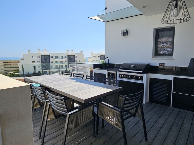 Apartment for Sale in Higueron, Malaga 27