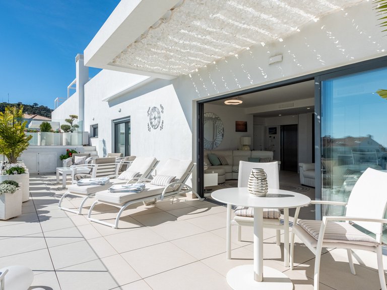 Apartment for Sale in Calanova Golf, Malaga 3