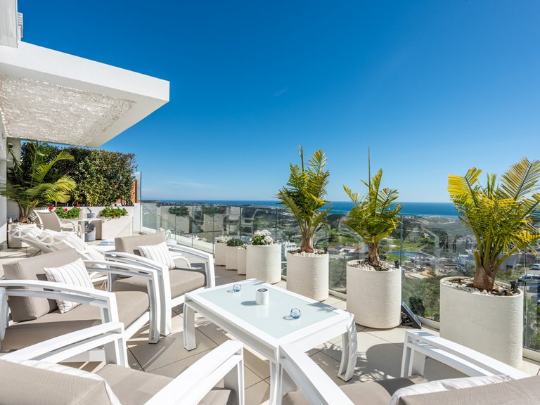Apartment for Sale in Calanova Golf, Malaga 8
