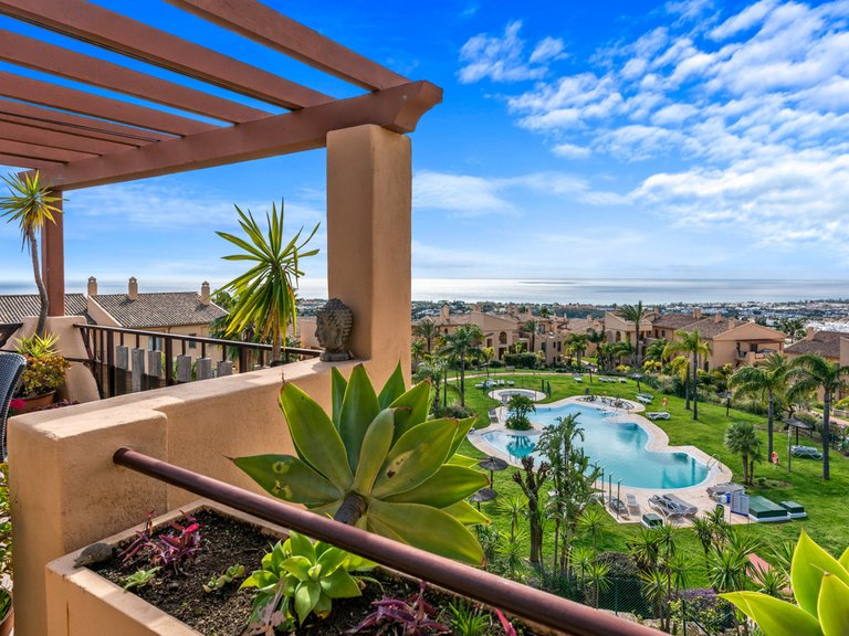 Apartment for Sale in Benahavís, Malaga 1
