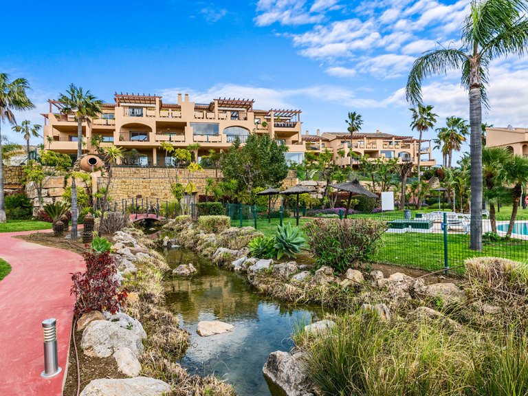 Apartment for Sale in Benahavís, Malaga 2