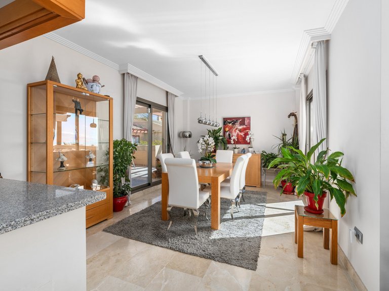 Apartment for Sale in Benahavís, Malaga 3
