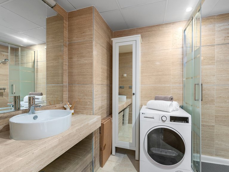 Apartment for Sale in Benahavís, Malaga 31
