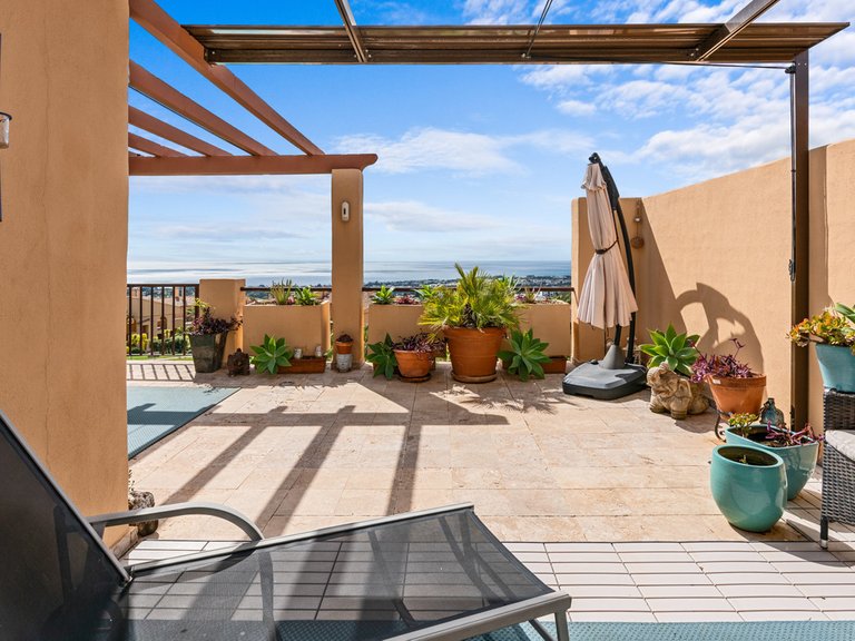 Apartment for Sale in Benahavís, Malaga 34