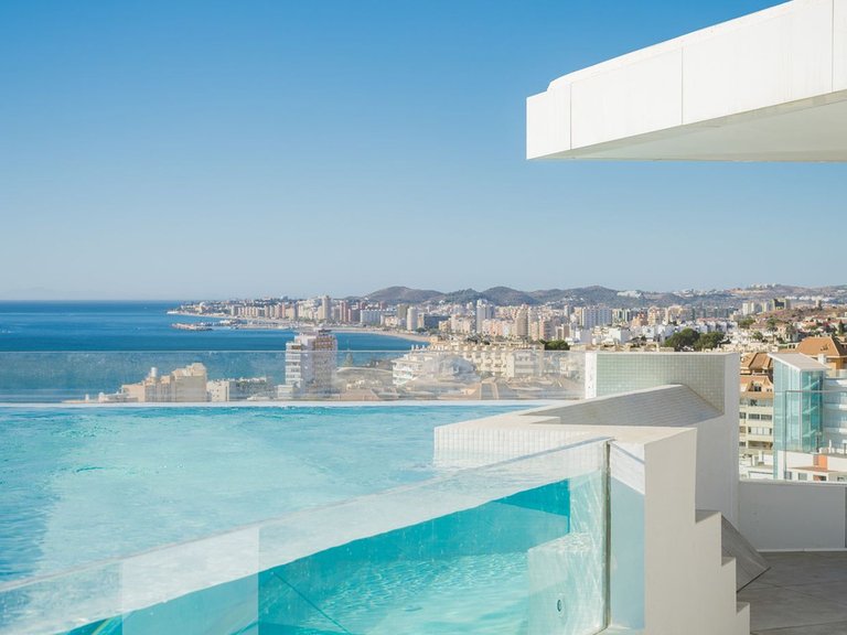 Apartment for Sale in Benalmadena, Malaga 4