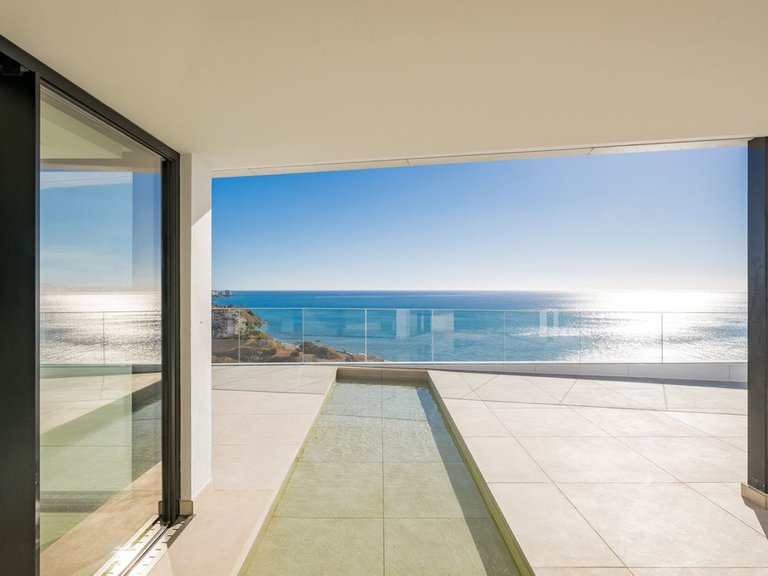 Apartment for Sale in Benalmadena, Malaga 9