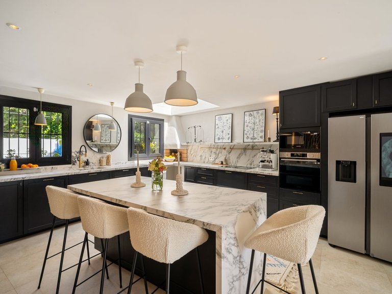 Villa for Sale in Marbella, Malaga 11