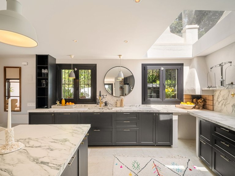 Villa for Sale in Marbella, Malaga 13
