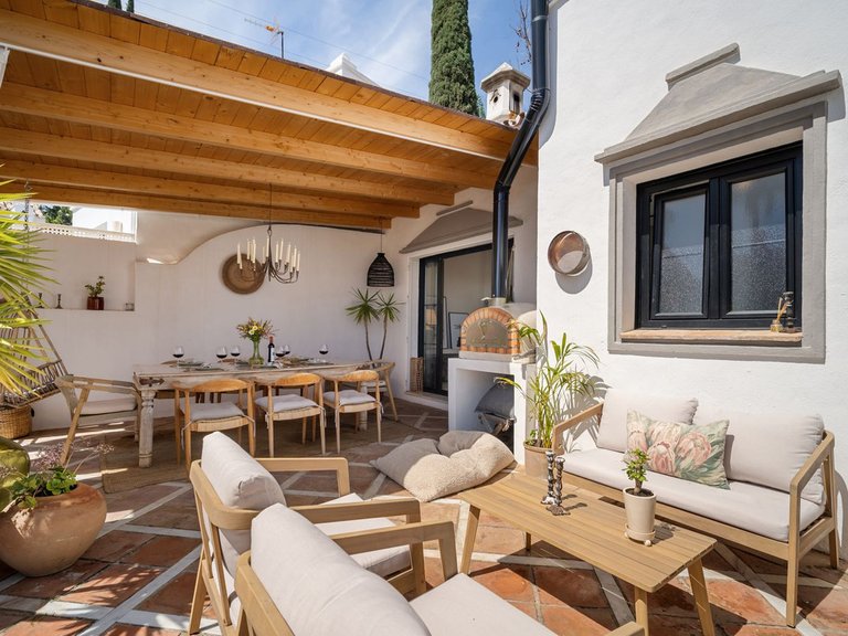 Villa for Sale in Marbella, Malaga 18